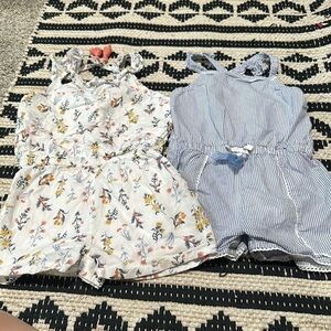 Girls two-piece bundle